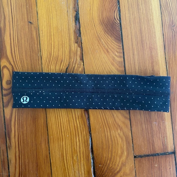 lululemon athletica Accessories - Black and white lulu lemon poka-dot headband